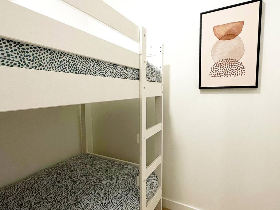 Apartamento De Diseno En Laredo Centro Bagian luar foto